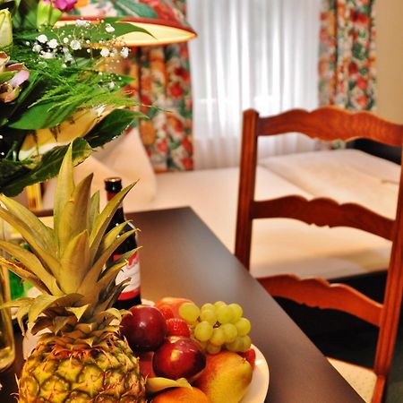 Flair-Hotel Waldfrieden Oberweißbach Esterno foto