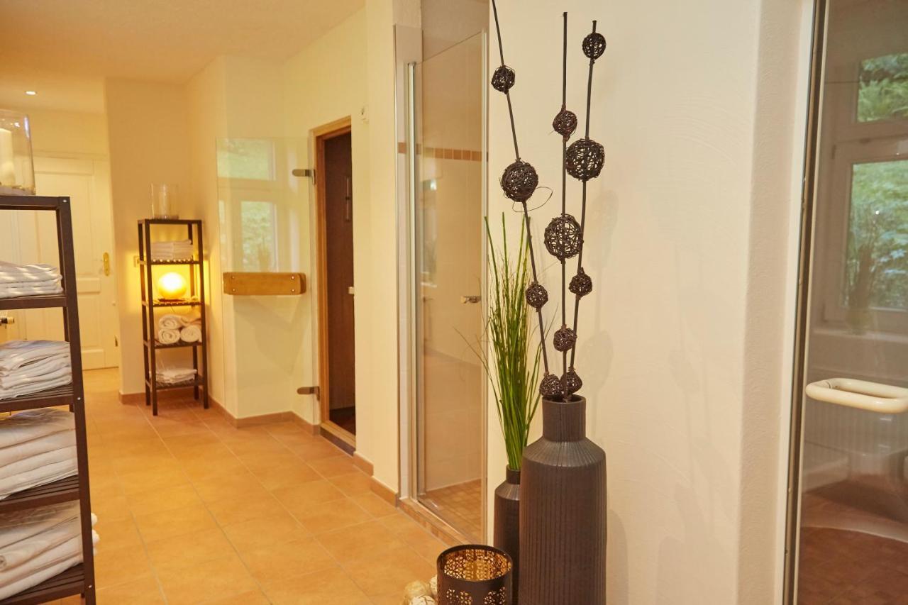 Flair-Hotel Waldfrieden Oberweißbach Esterno foto